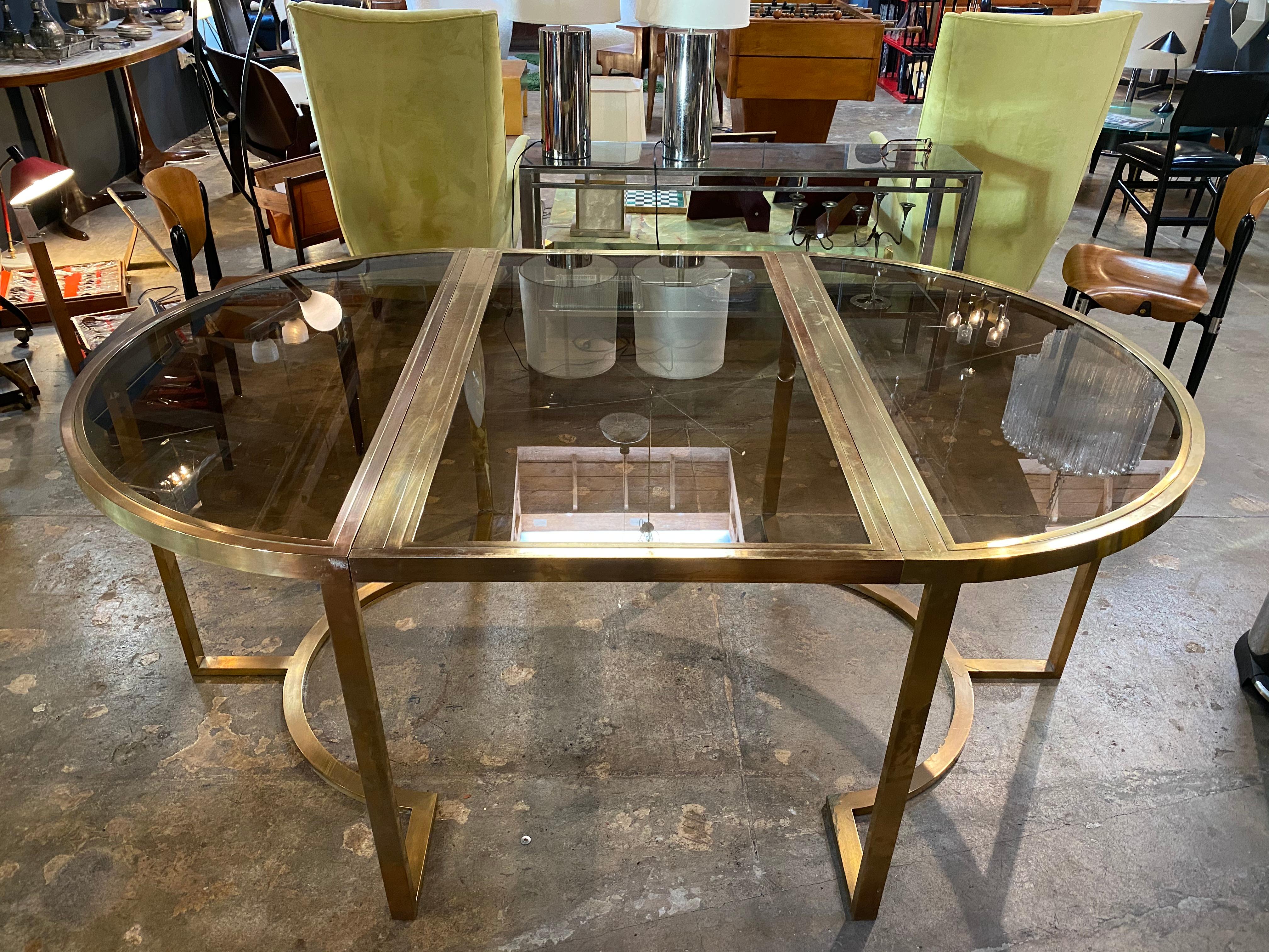 It's a table. It's a console. It's a table. It is whatever you want it to be, a great Italian design.

Measures: Diameter 50
