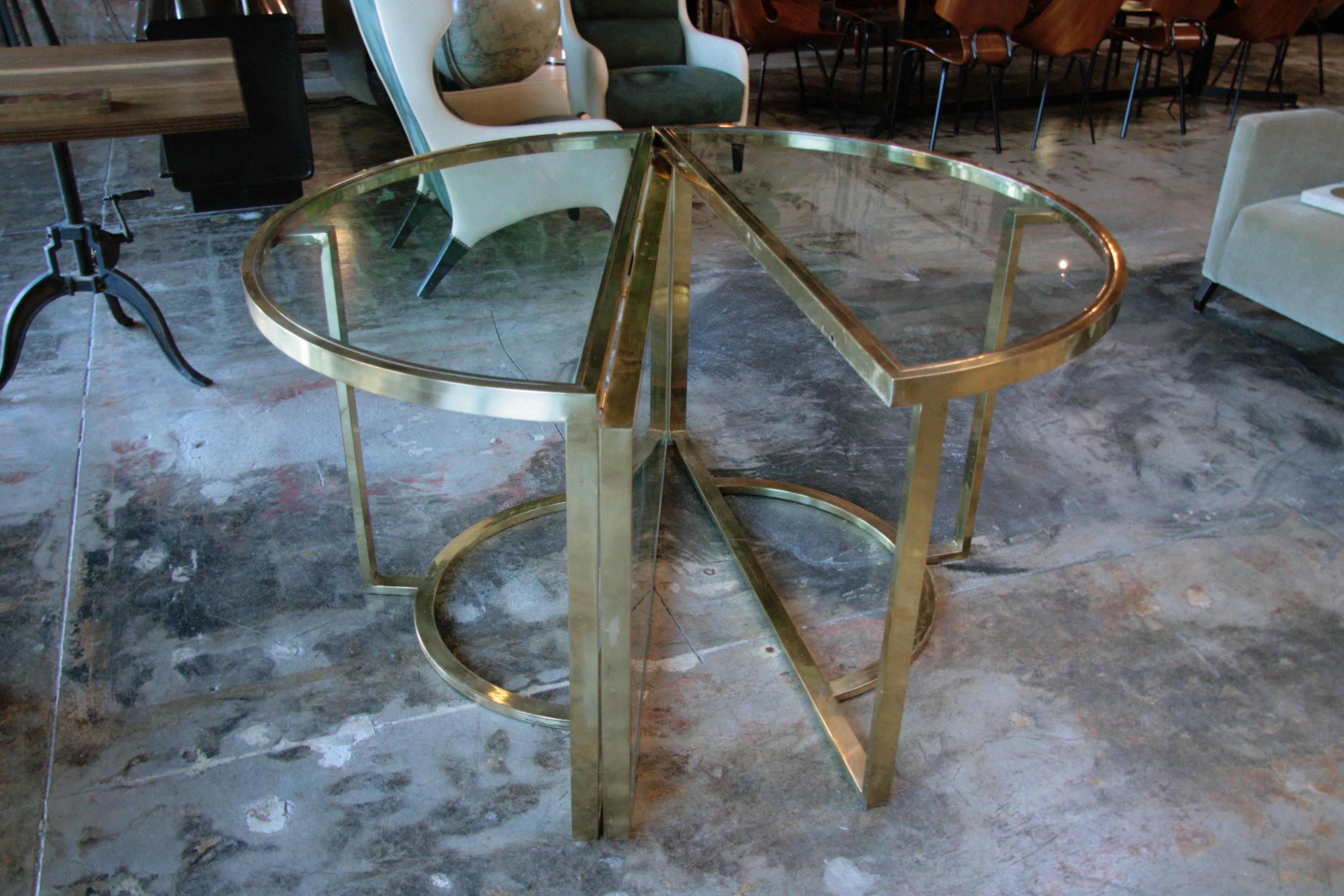 Italian Versatile Brass Oval or Round Dining Table by Romeo Rega, 1970