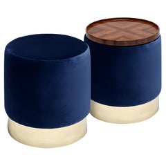 Versátil Conjunto de Puf Contemporáneo con Bandeja de Madera, Latón y Terciopelo