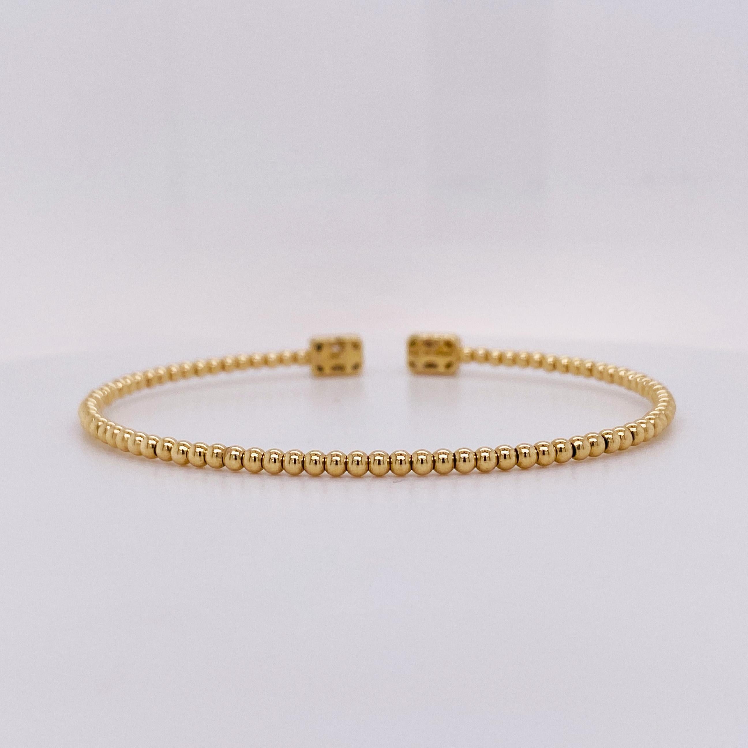 Contemporain Bracelet manchette polyvalent en or bicolore 14 carats avec diamants baguettes BG4711-62Y44JJ LV en vente
