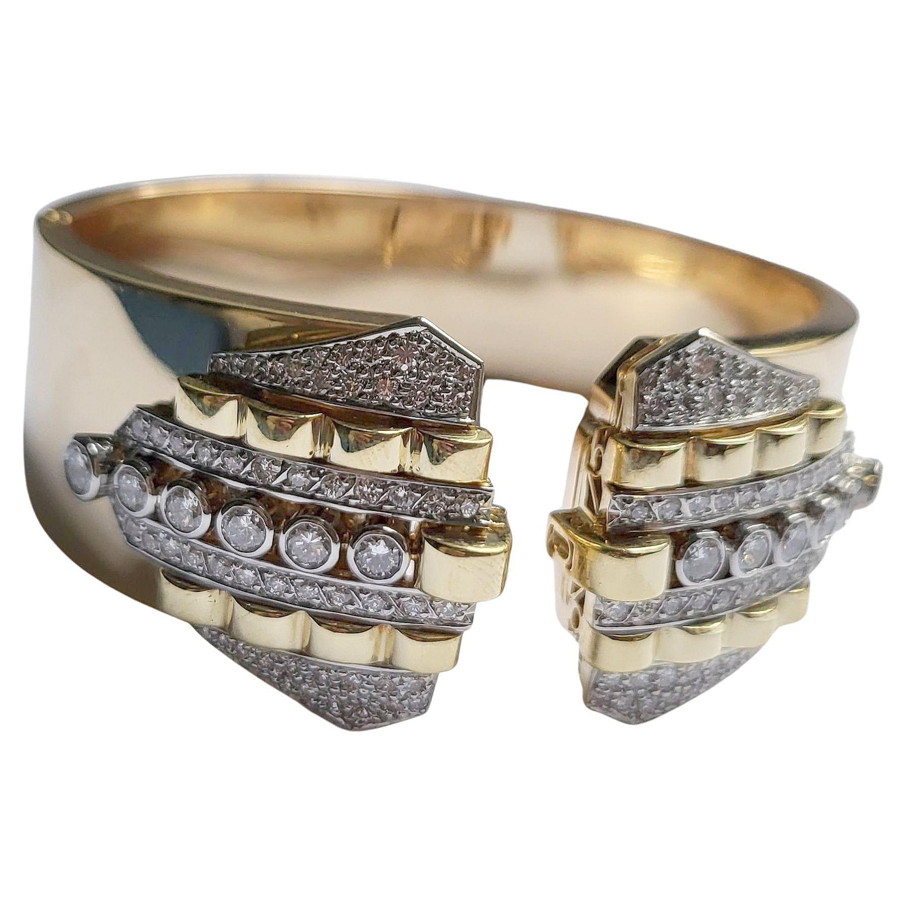 Versatile Diamond Gold Bracelet, Clips and Brooch1940s For Sale 2