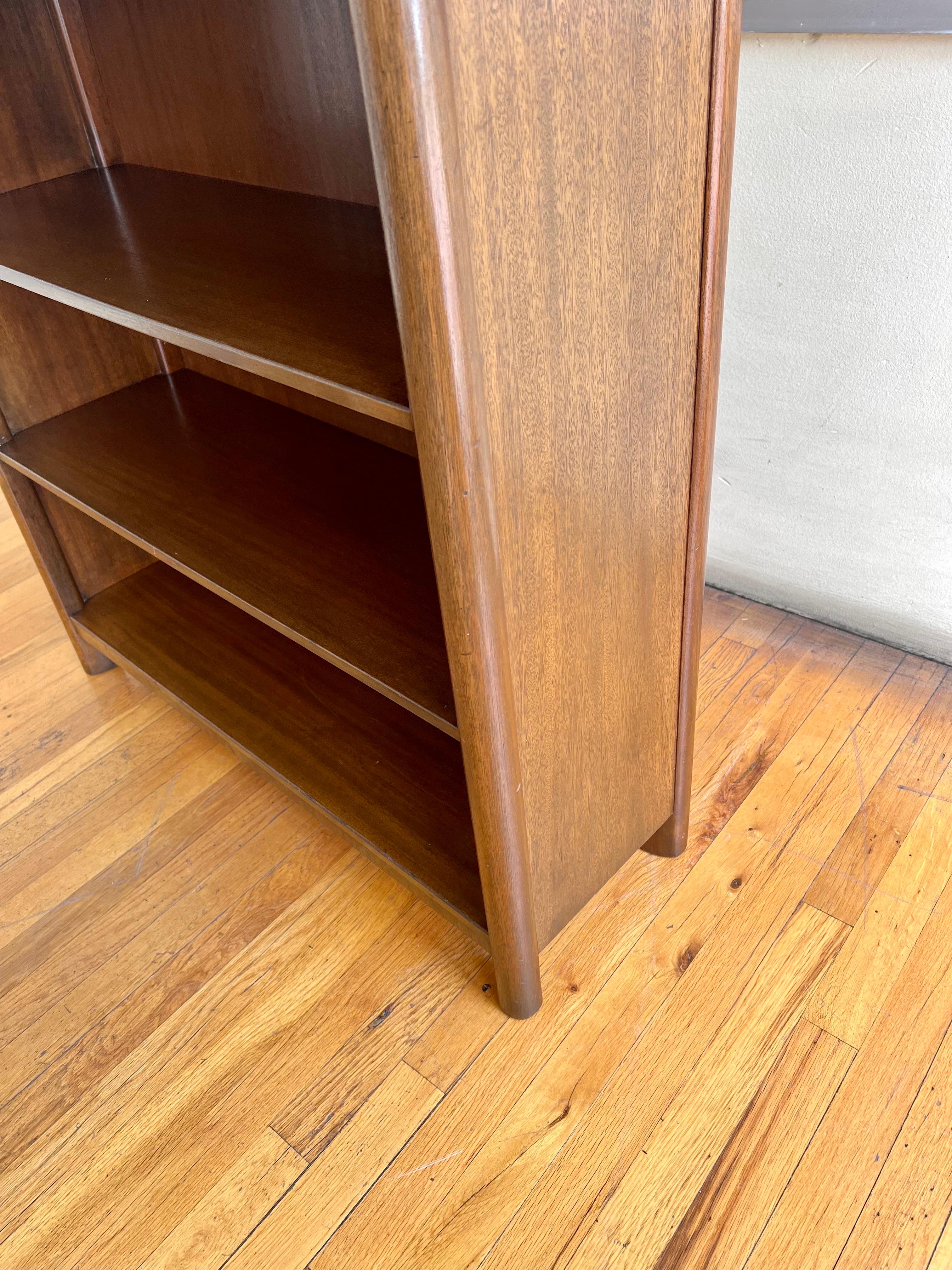 Mahogany Versatile Low Walnut Art Deco Bookcase