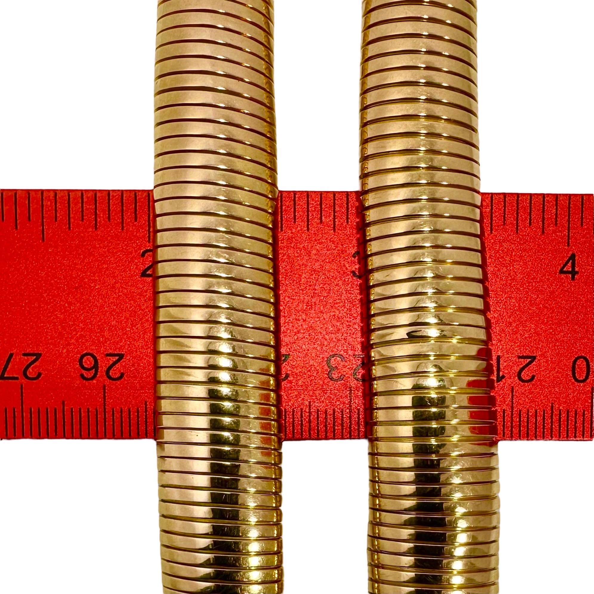 Versatile Pair of 18K Pinkish Yellow Gold Retro European Tubogas Bracelets For Sale 4