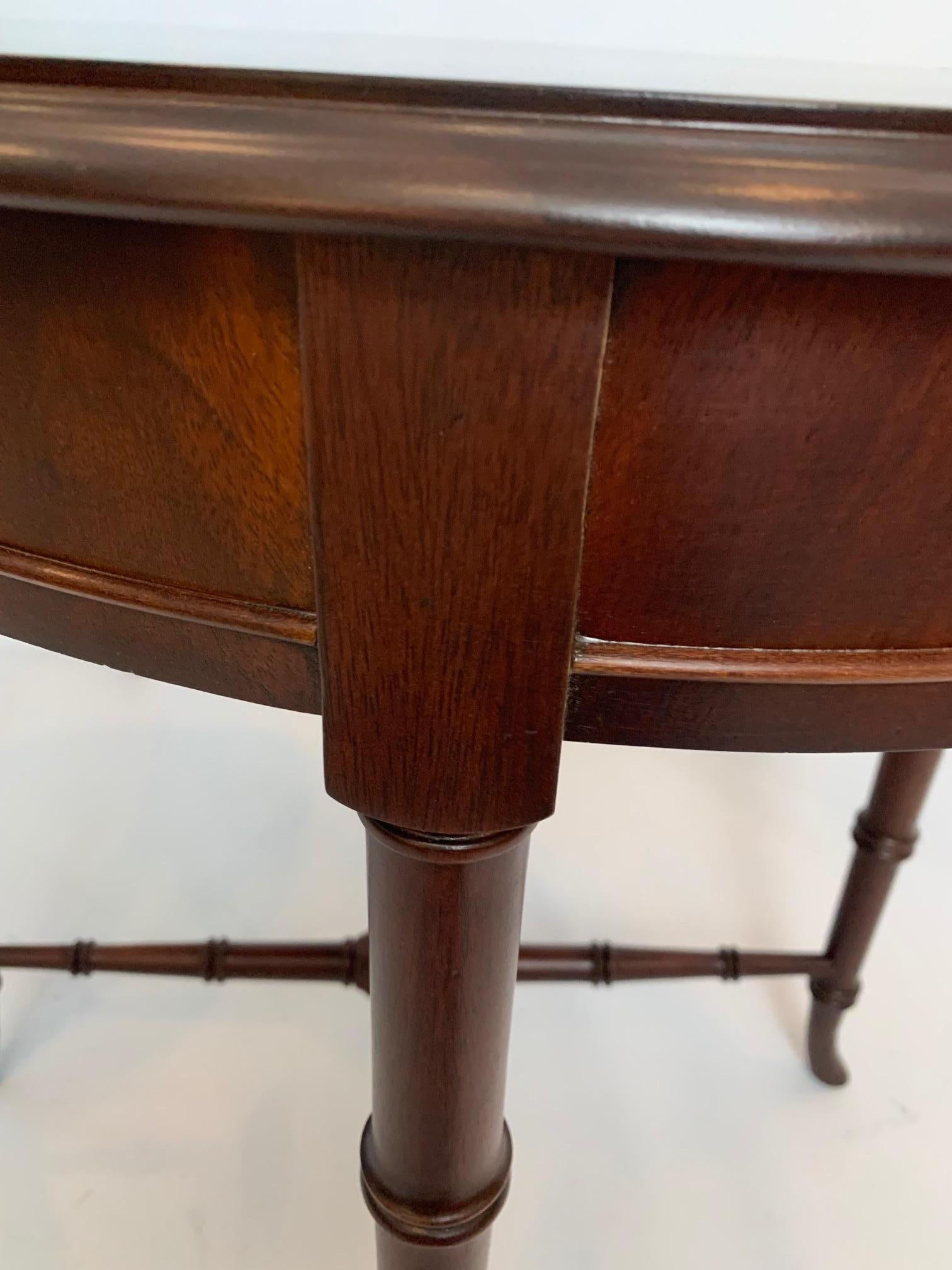 Versatile Pair of Hickory Chair Mahogany & Bamboo Style Side Tables 3