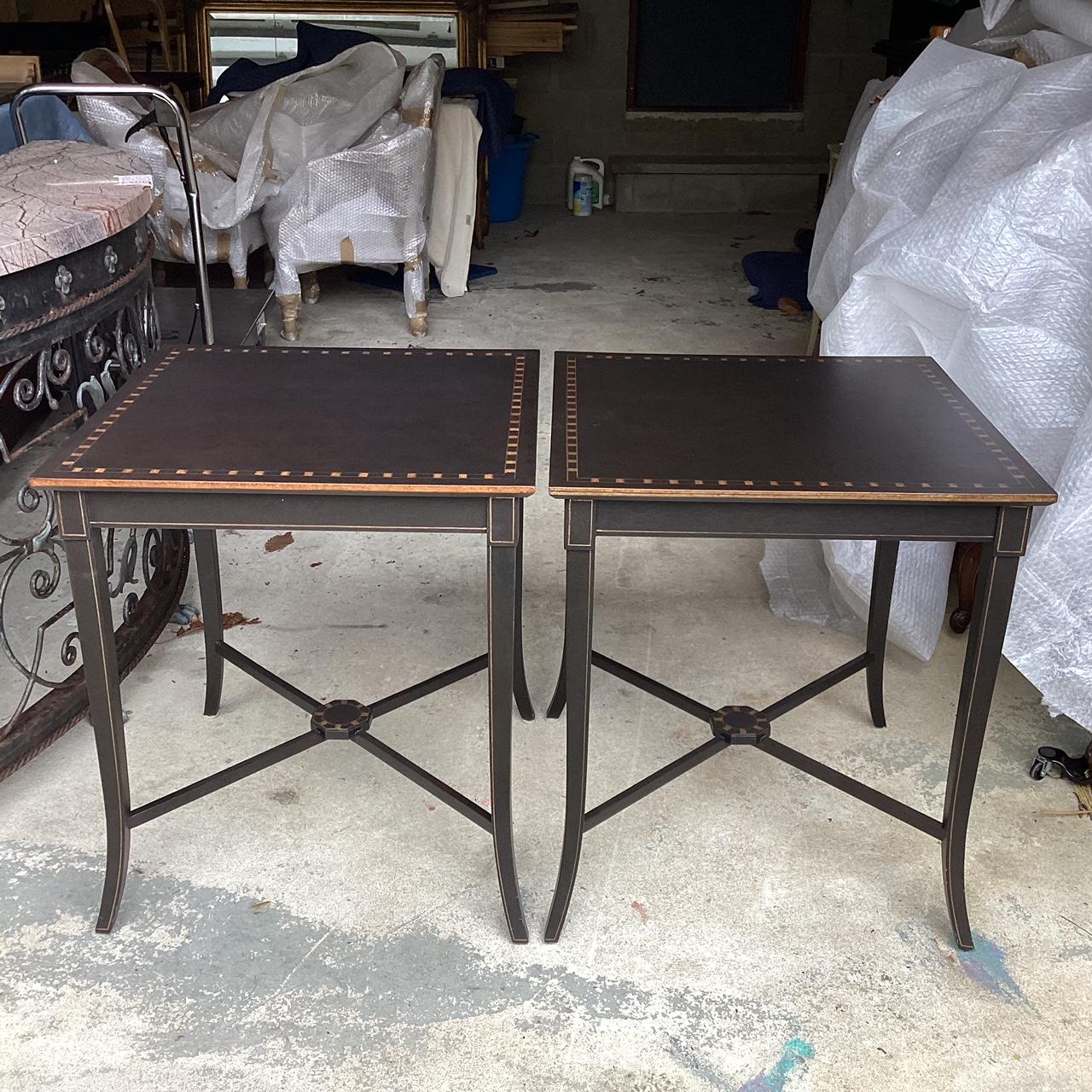Versatile Pair of Square Black and Gold End Side Tables In Good Condition In Hopewell, NJ