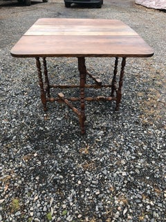 Versatile Vintage Pembroke Drop Leaf Table