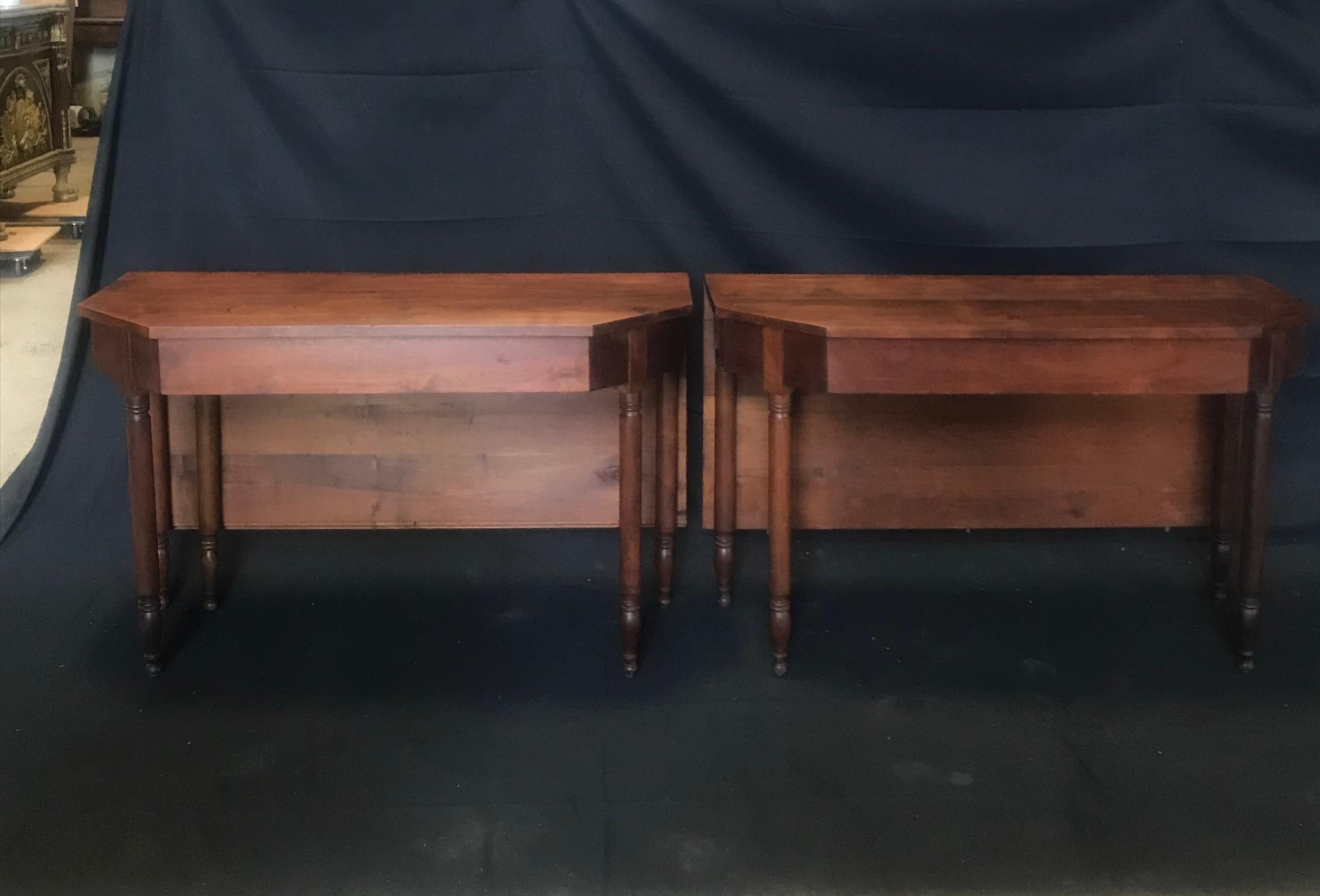 19th Century Versatile Early American Federal Harvest Dining Table or Space Saving Demilunes For Sale