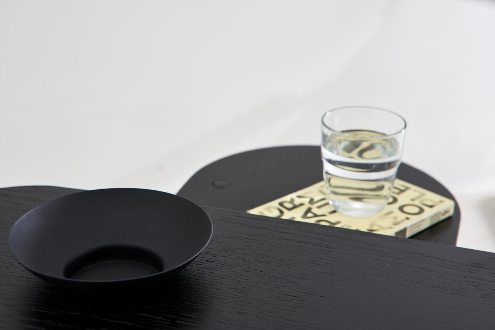 The Collective, table d'appoint en bois et acier ébonisé (ensemble de 2) en vente 10