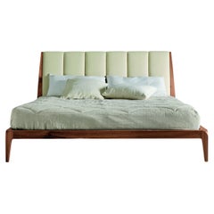 Verso Nord Bed by Dale Italia