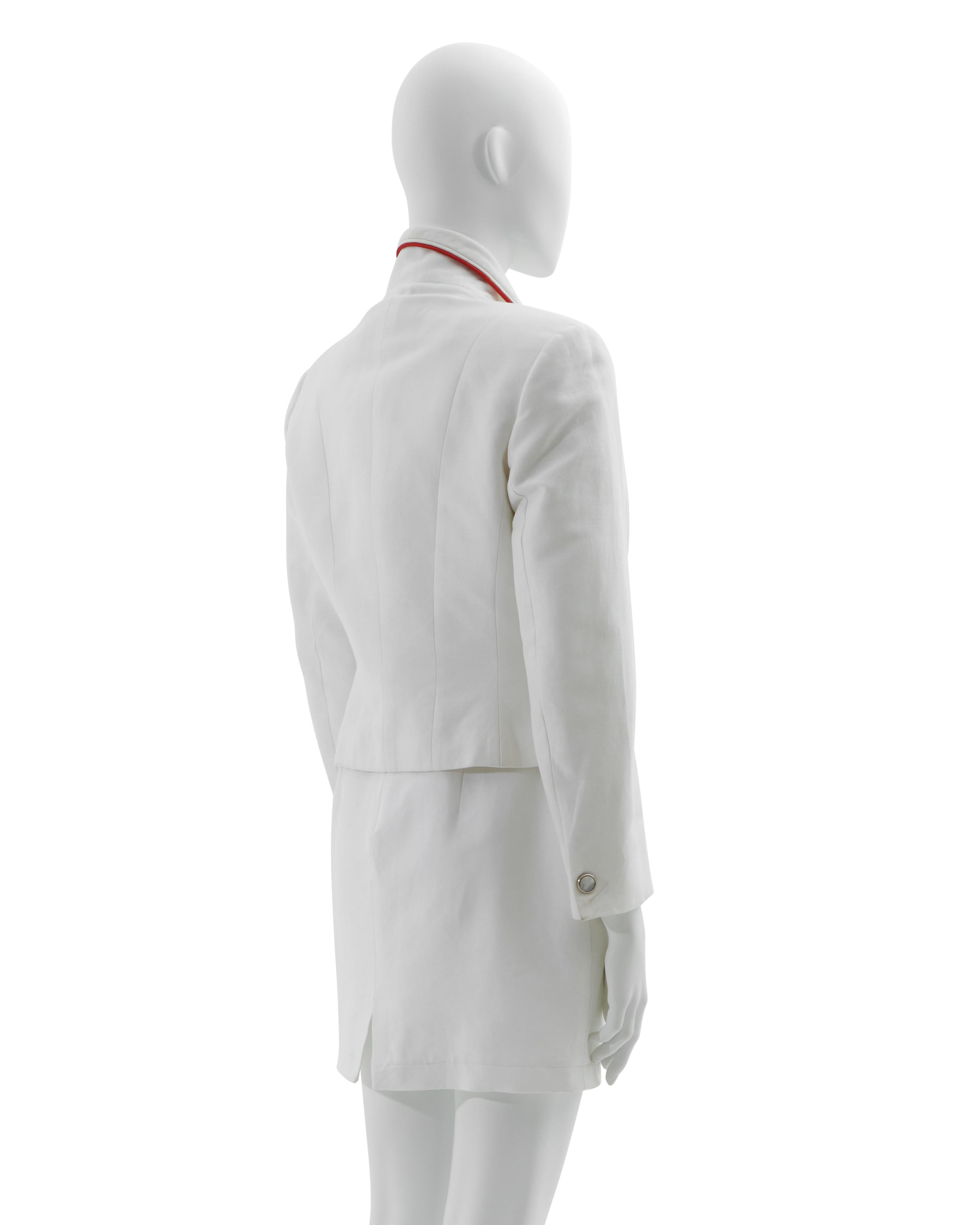 Versus by Gianni Versace Anfang der 1990er Jahre Weißes Baumwollkleid und Crop-Jacket-Set Damen im Angebot