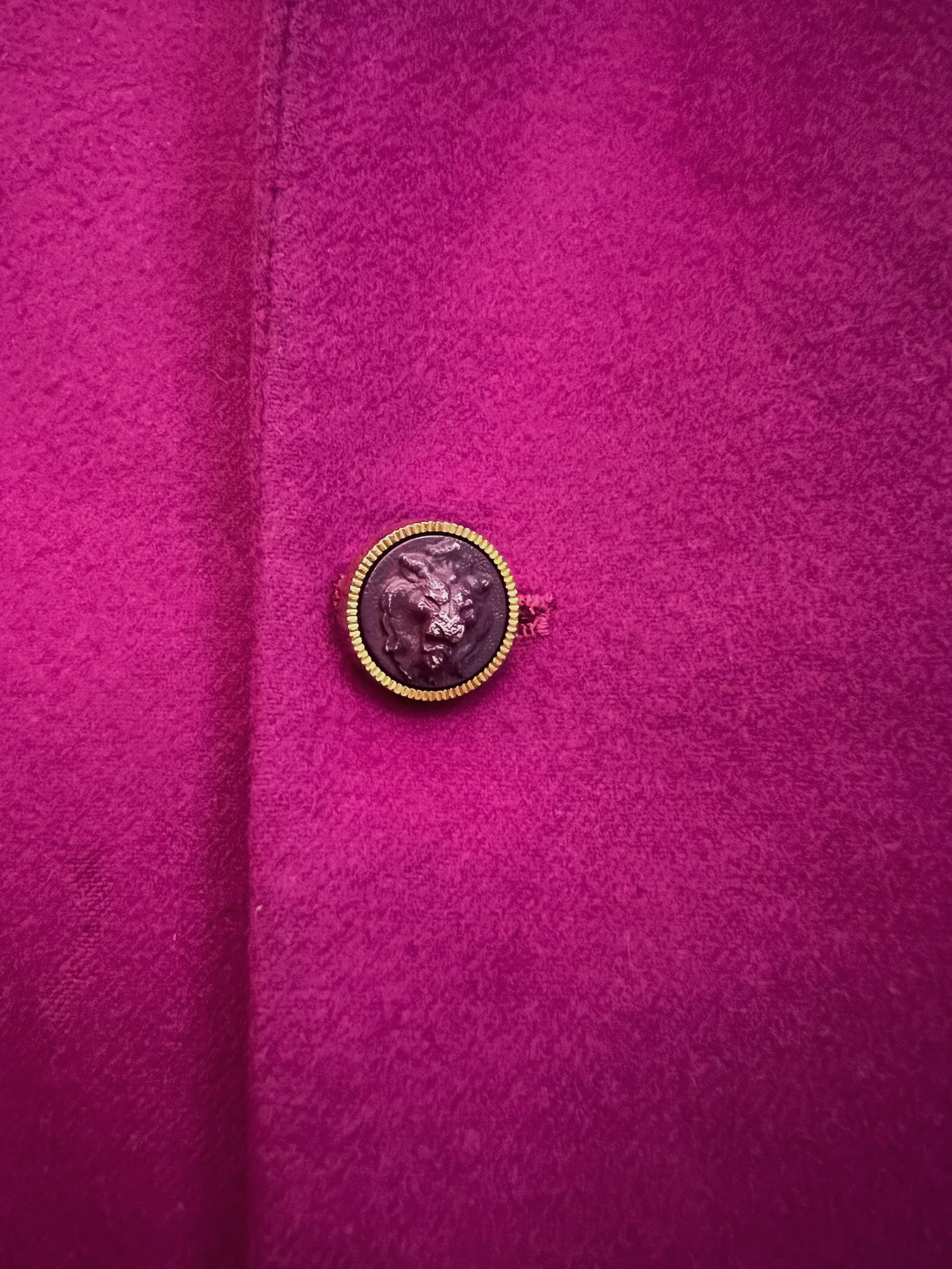 Versus by Gianni Versace - Veste blazer en cachemire doublée de rose magenta arc-en-ciel Unisexe en vente