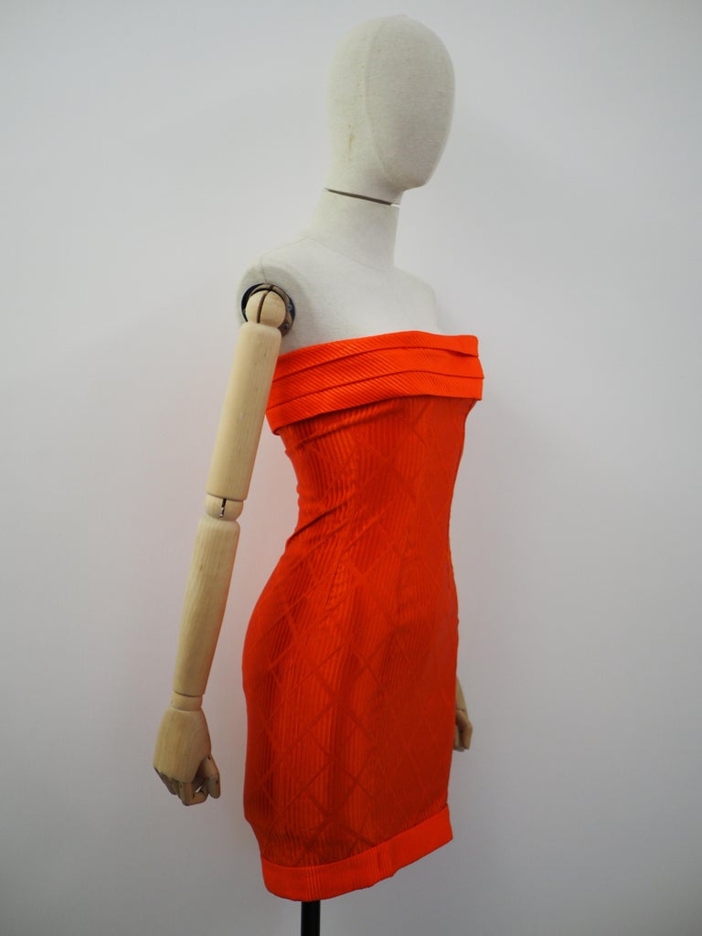 Versus by Gianni Versace orange dress In Excellent Condition For Sale In Capri, IT