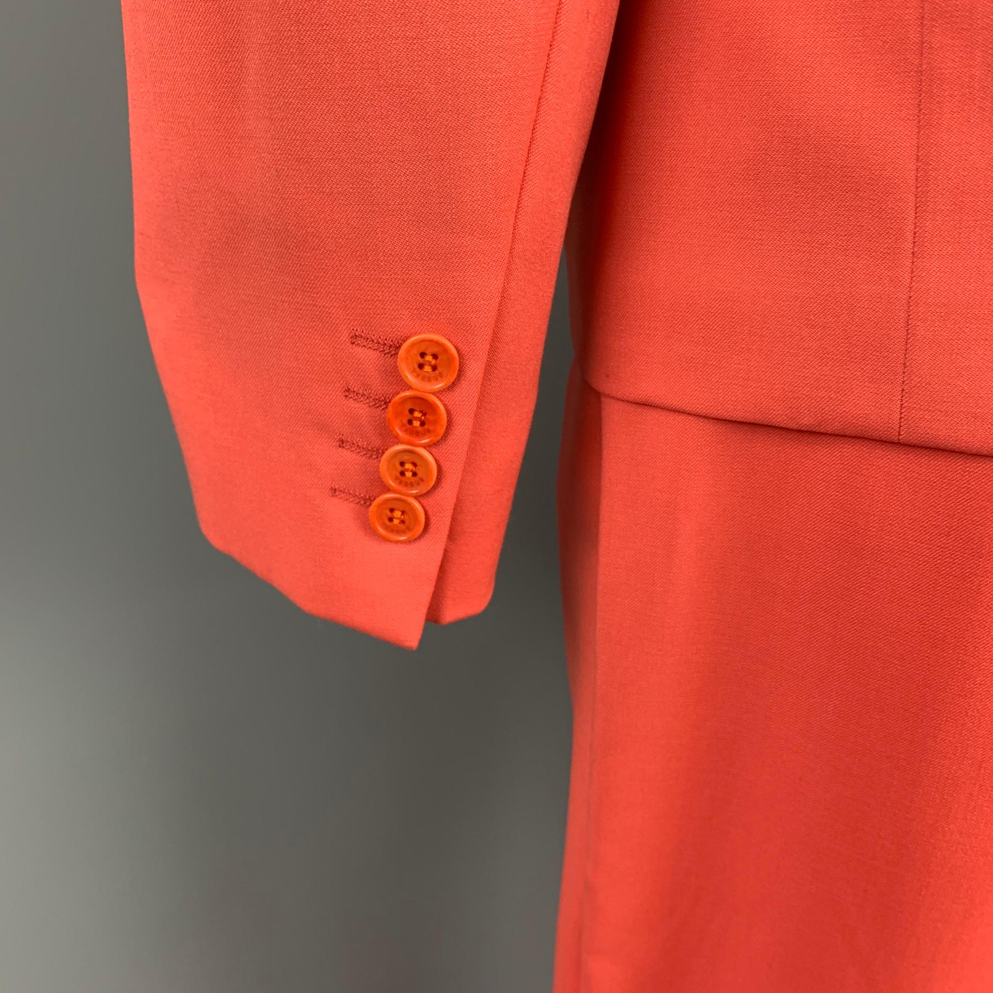 VERSUS by GIANNI VERSACE Size 40 Coral Virgin Wool Notch Lapel Suit In Good Condition In San Francisco, CA