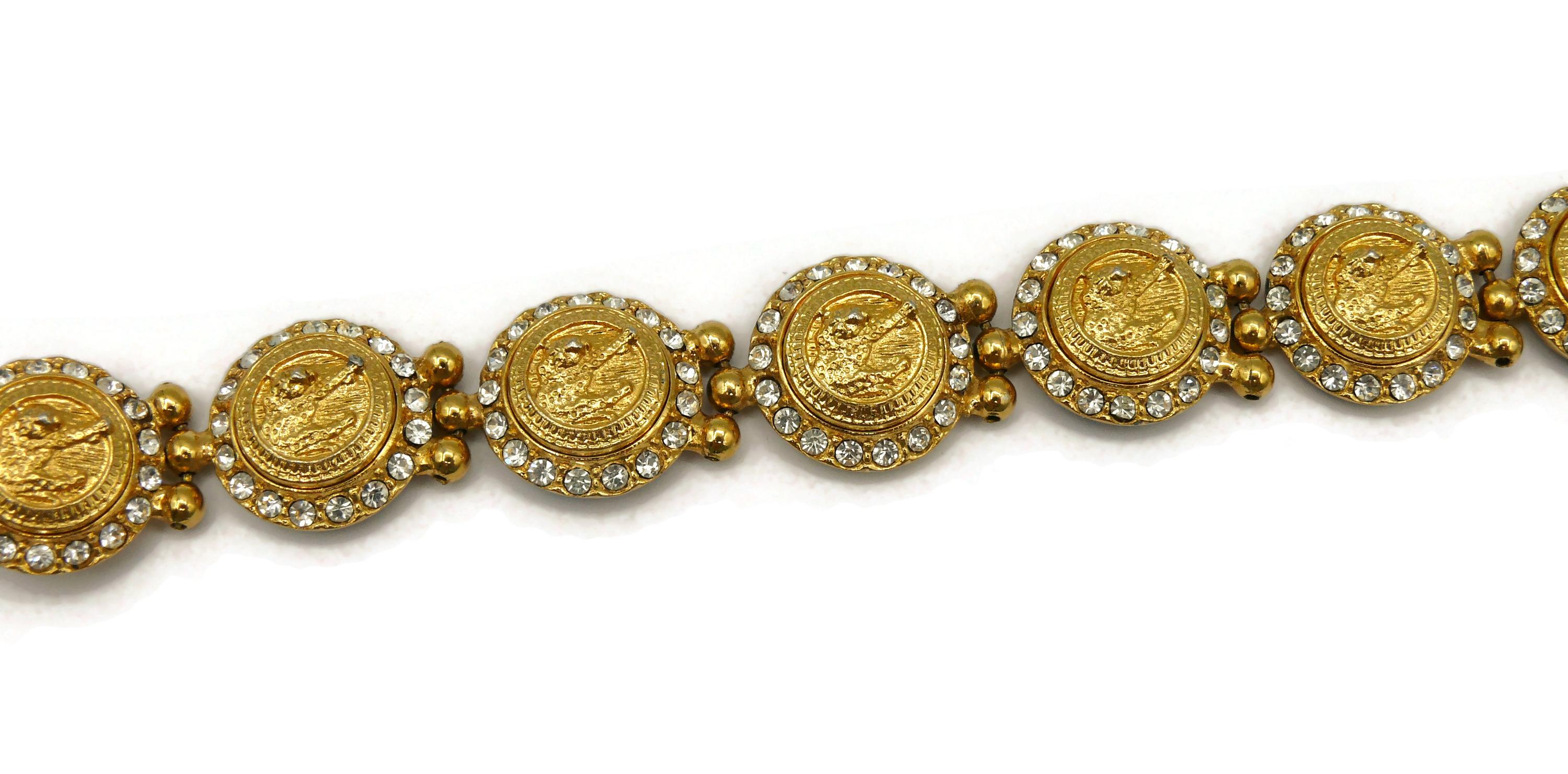 VERSUS by VERSACE Vintage Jewelled Gold Tone Feline Link Bracelet In Good Condition For Sale In Nice, FR