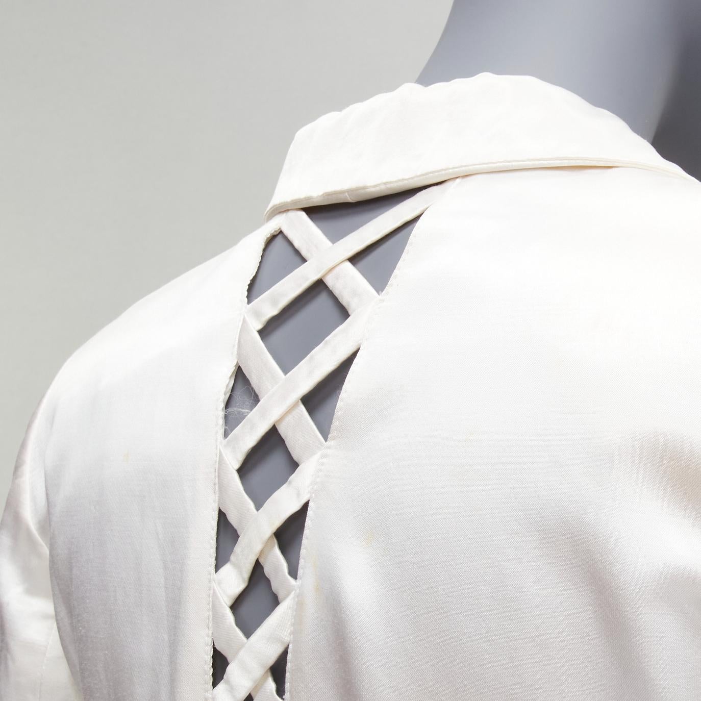 VERSUS GIANNI VERSACE pearl satin lattice lace back cropped blazer jacket IT42 M For Sale 4