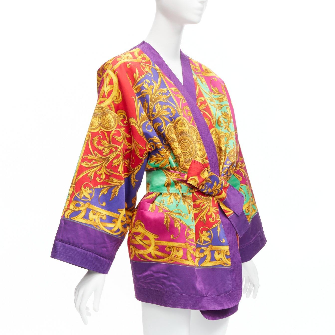 VERSUS GIANNI VERSACE Vintage baroque print padded belted kimono robe IT42 M In Good Condition In Hong Kong, NT