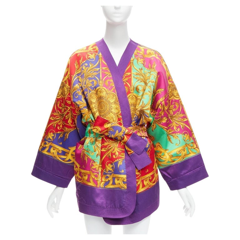 VERSUS GIANNI VERSACE Robe kimono vintage à ceinture et imprimé baroque,  taille IT 42 M En vente sur 1stDibs