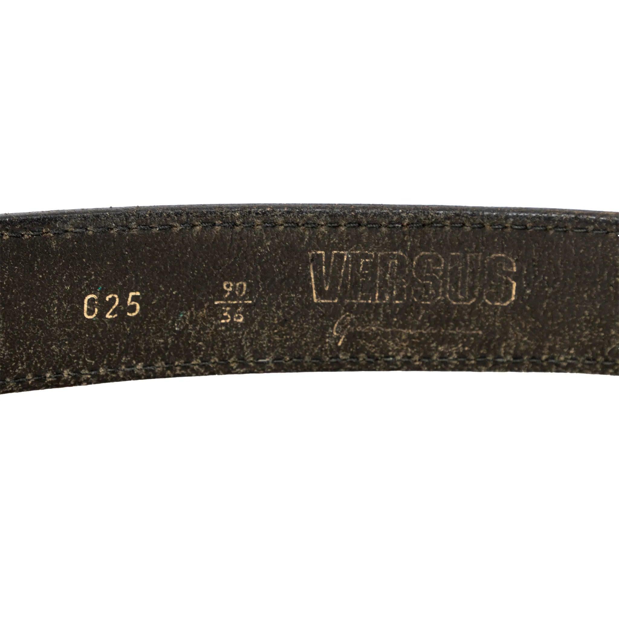 Ceinture cloutée Versus - années 90 en vente 1