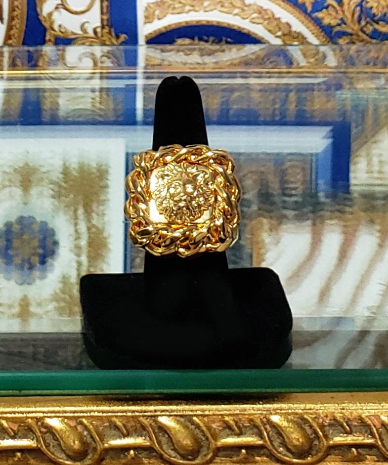 versace gold ring 18k lion