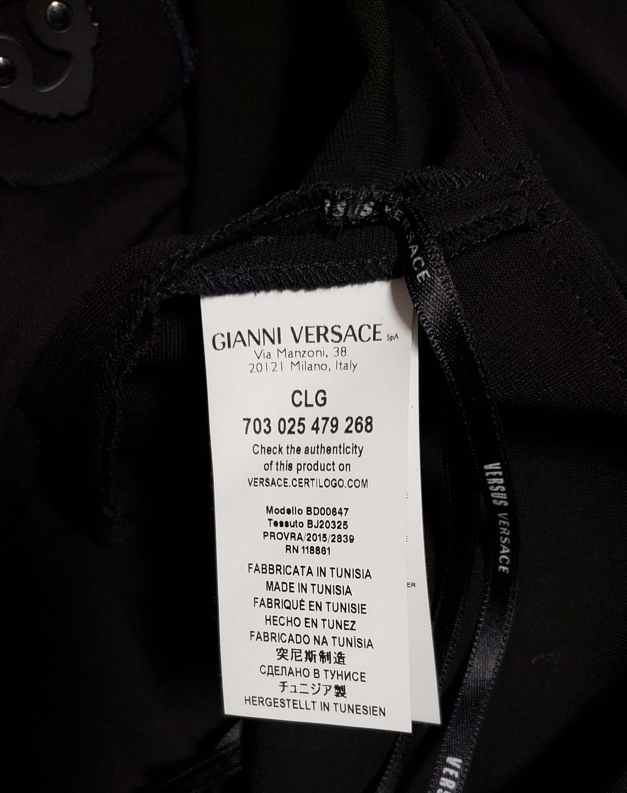 VERSUS VERSACE + ANTHONY VACCARELLO LOW-CUT BLACK Dress 44 - 8 For Sale 4