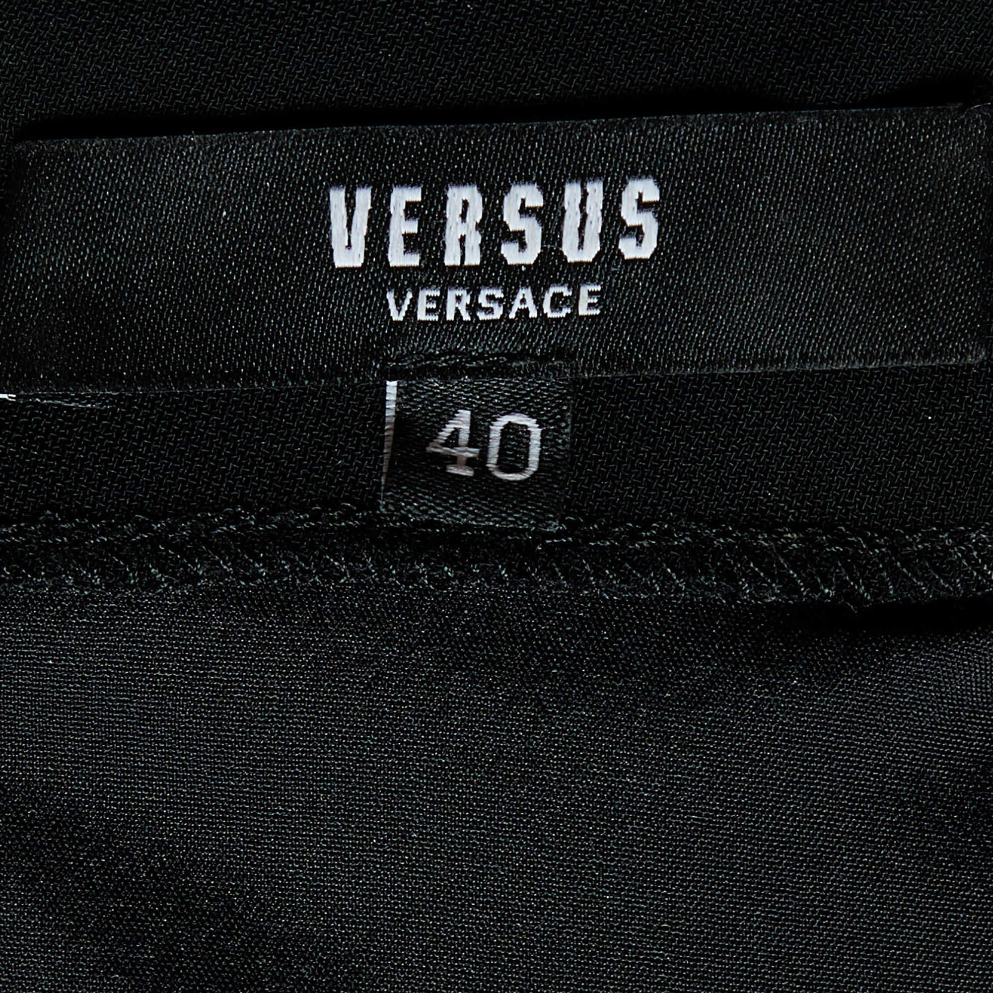  Versus Versace, mini-robe noire en crêpe avec logo S Pour femmes 