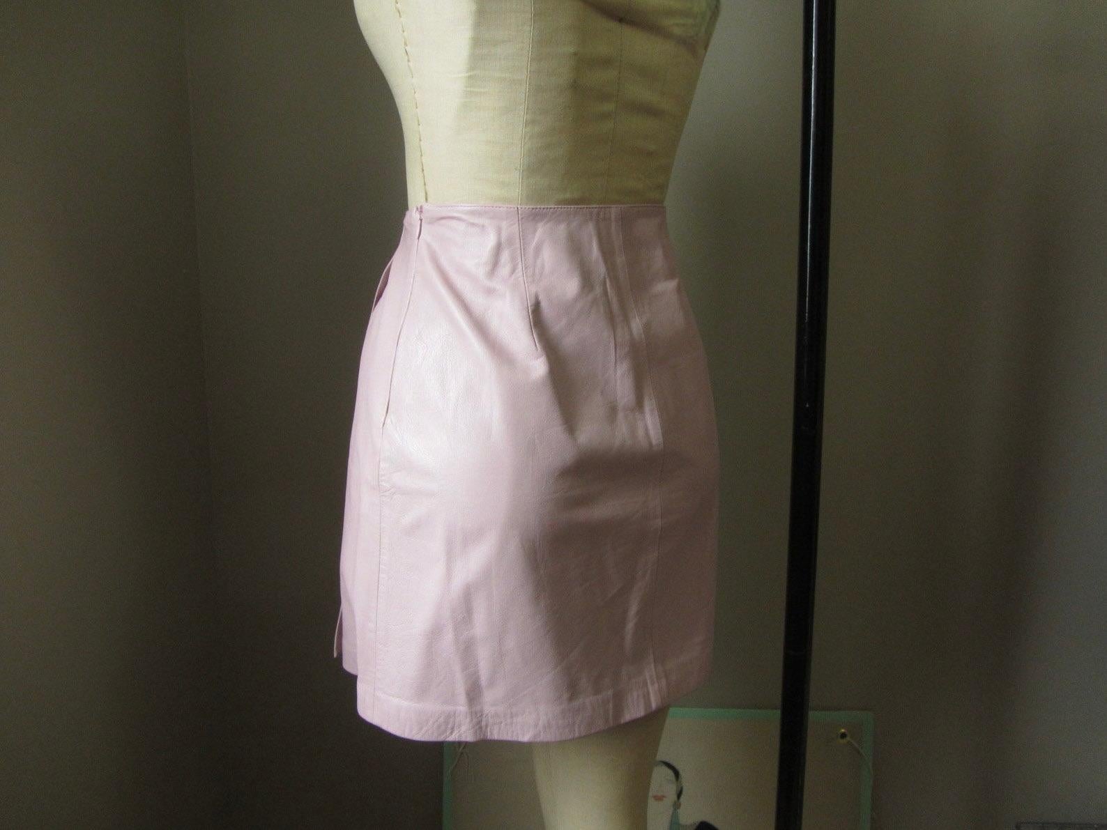 Women's Versus Versace Pink Leather Mini Skirt For Sale