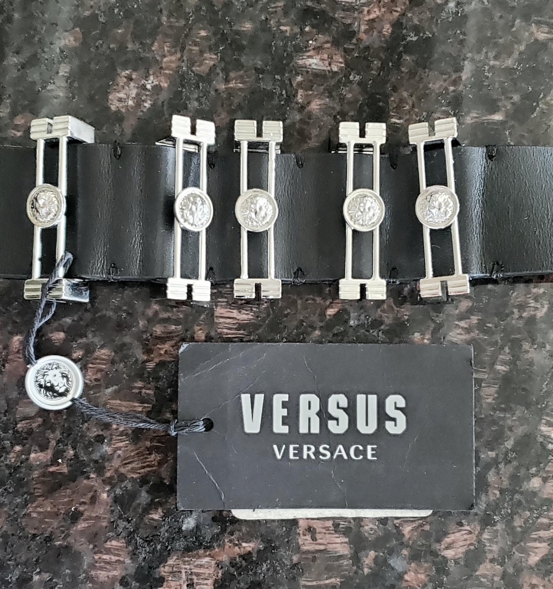  VERSUS+VACCARELLO BLACK LEATHER BELT w/SILVER-TONE LION HARDWARE 80/32; 90/36 For Sale 1