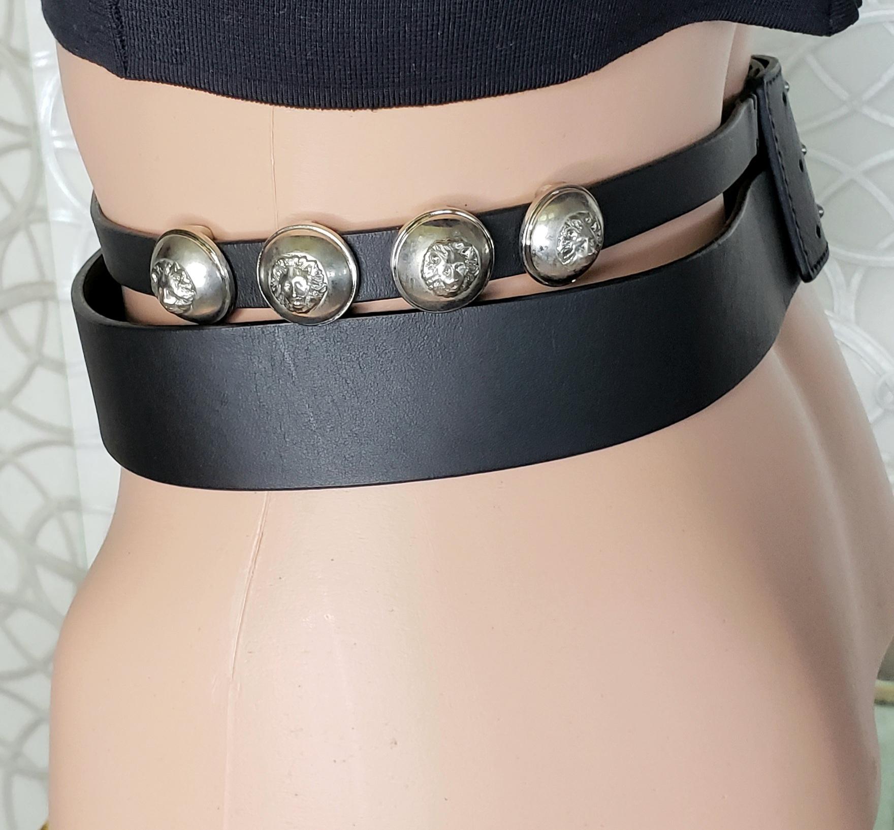 Beige VERSUS+VACCARELLO BLACK LEATHER LION STUDDED BELT w/SILVER-TONE BUCKLES 75/30 For Sale