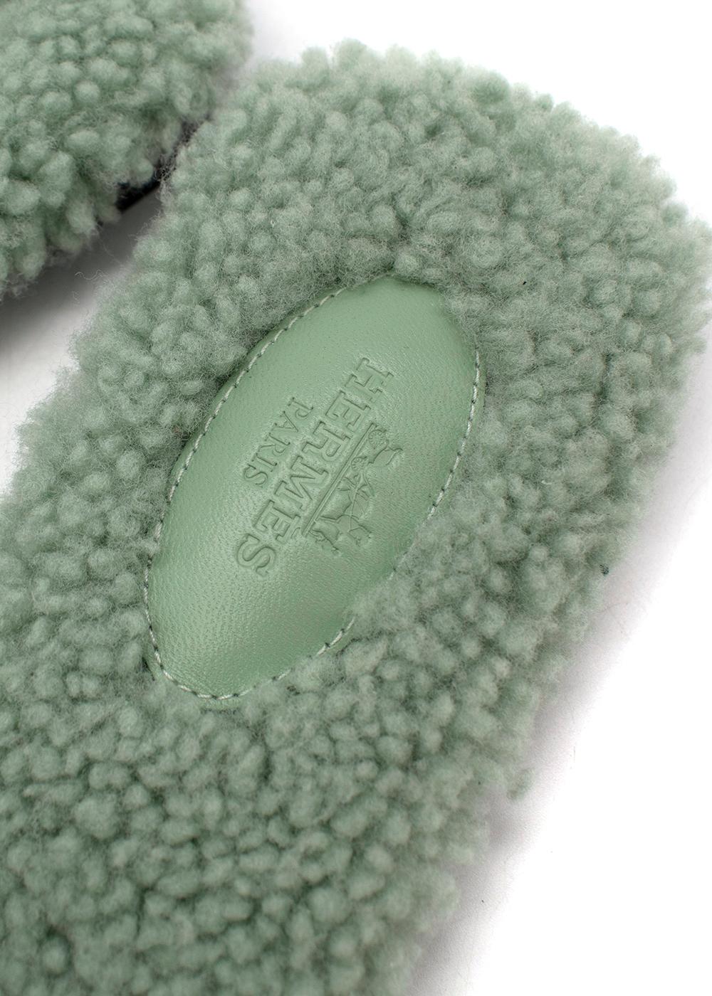 Hermes Vert D'eau Woolskin Oran Sandals- EU 38.5 For Sale 3