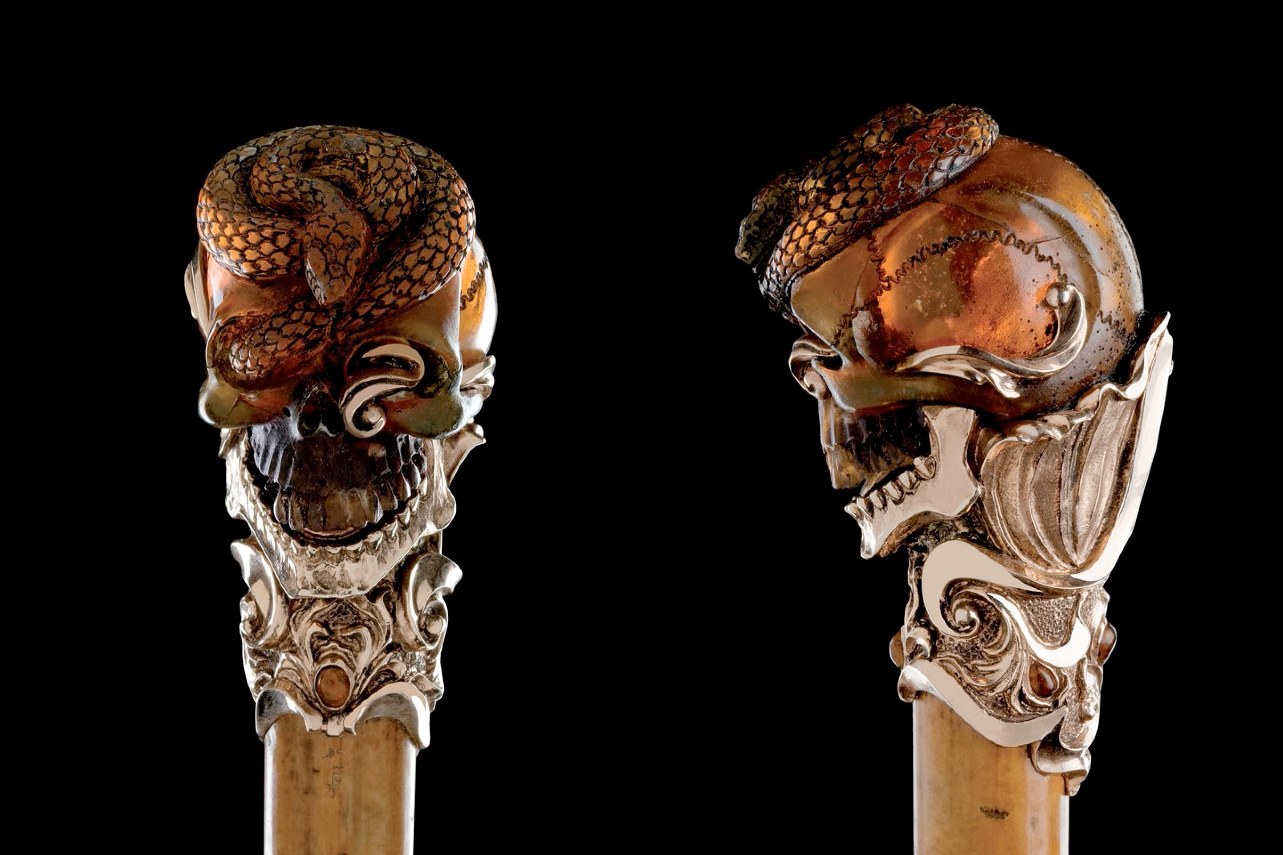 ARTE VERTICAL-La belleza perdurable de los bastones y bastones antiguos. en venta 10