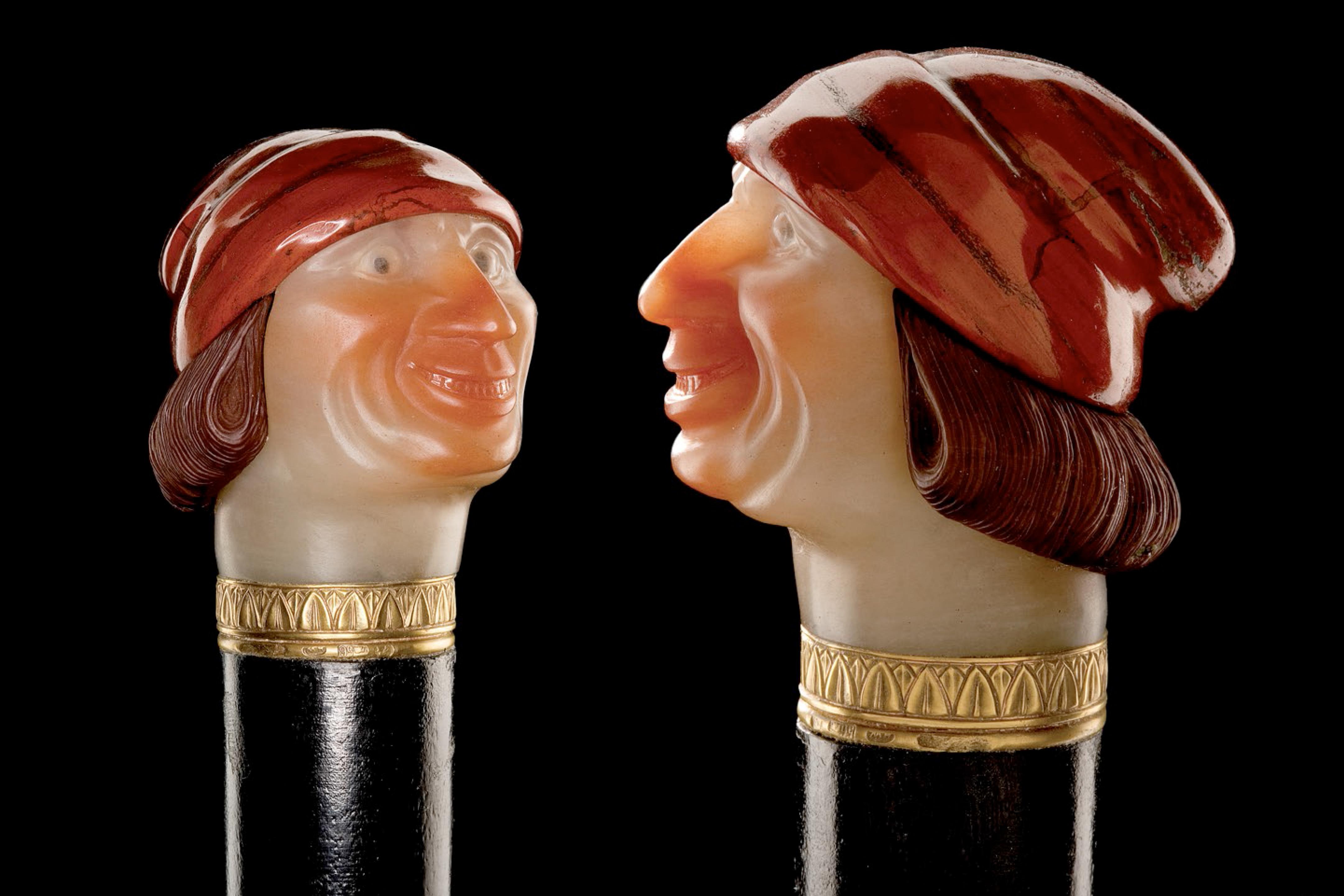 Un libro espectacular que presenta 377 bastones raros y notables extraídos de una de las colecciones de bastones más extraordinarias del mundo.
Este proyecto es el resultado de una amalgama única de pasiones, coleccionismo y también exquisita