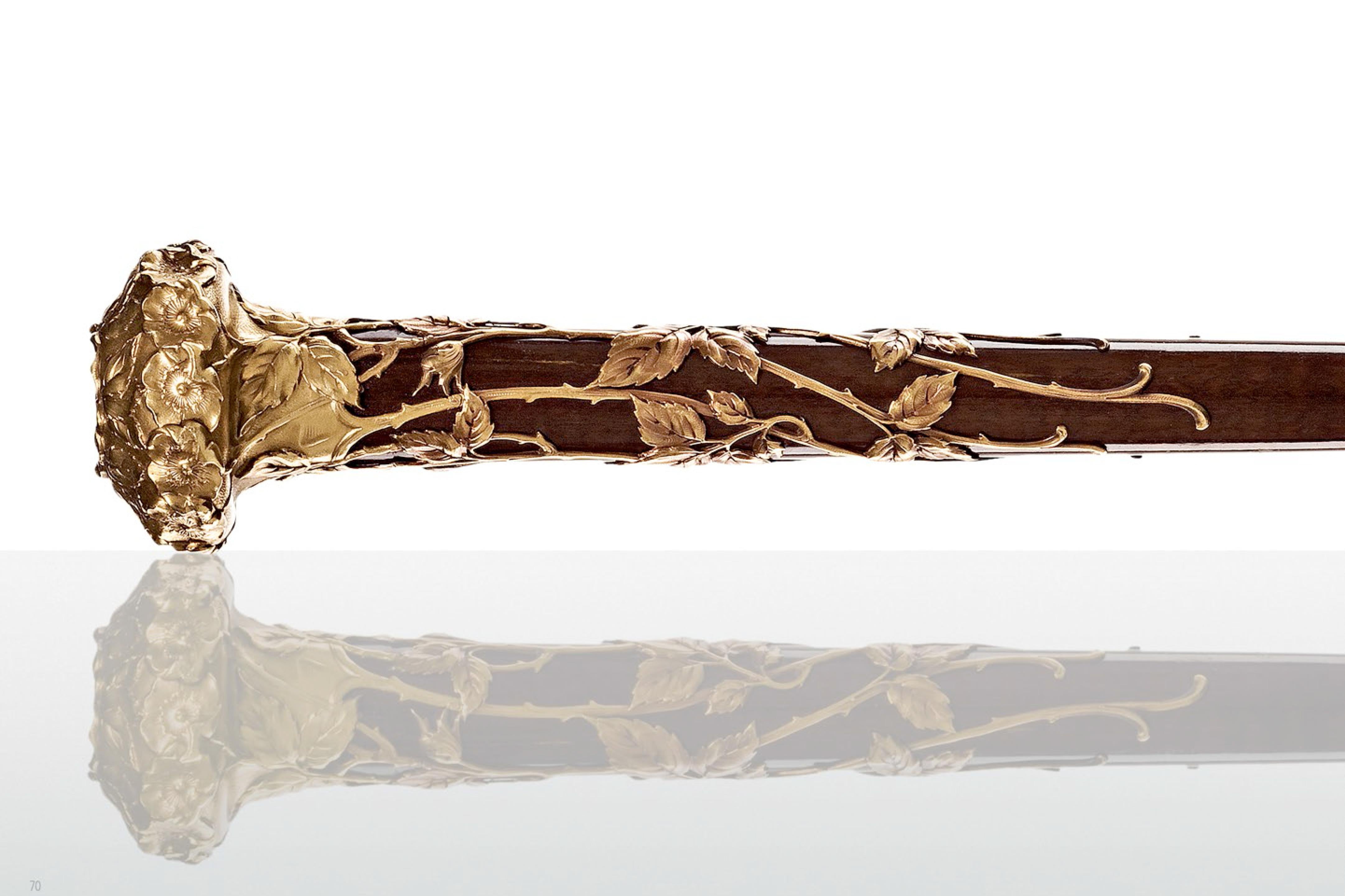 ARTE VERTICAL-La belleza perdurable de los bastones y bastones antiguos. Papel en venta