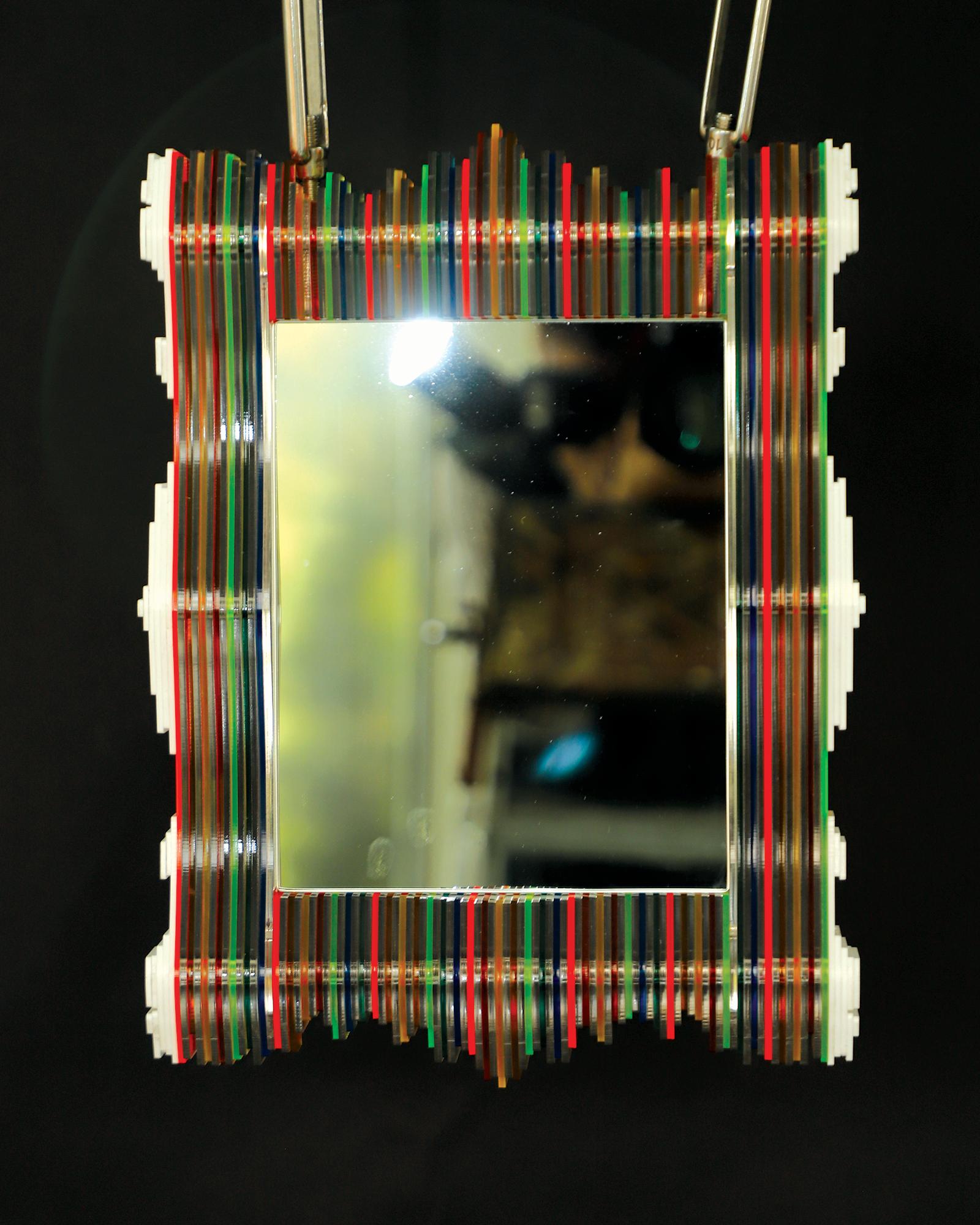 Autre Vertical Baroque Multicolore  Miroir sculptural néo-baroque contemporain en vente
