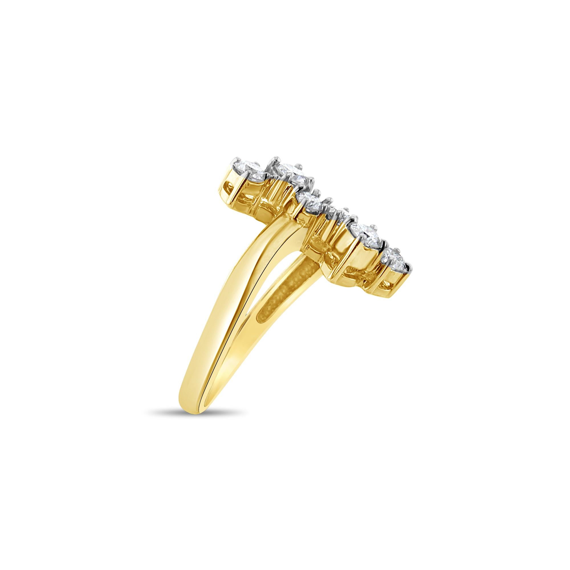 ♥ Product Summary ♥

Main Stone: Diamond
Approx. Diamond Carat Weight: .75cttw
Diamond Cut: Round
Band Material: 14k Yellow Gold
Number of Stones: 6
Dimensions: 19mm x 7mm
Weight: 5 grams
Size: 7 

Diamonds are Natural. Not simulated or lab-created. 