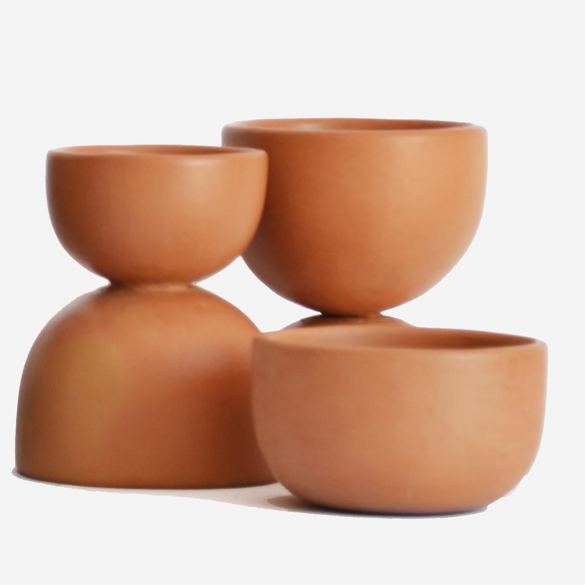 Cuit Sculpture verticale Castaña Teracotta Burnished Clay Fired with Wood Removable en vente