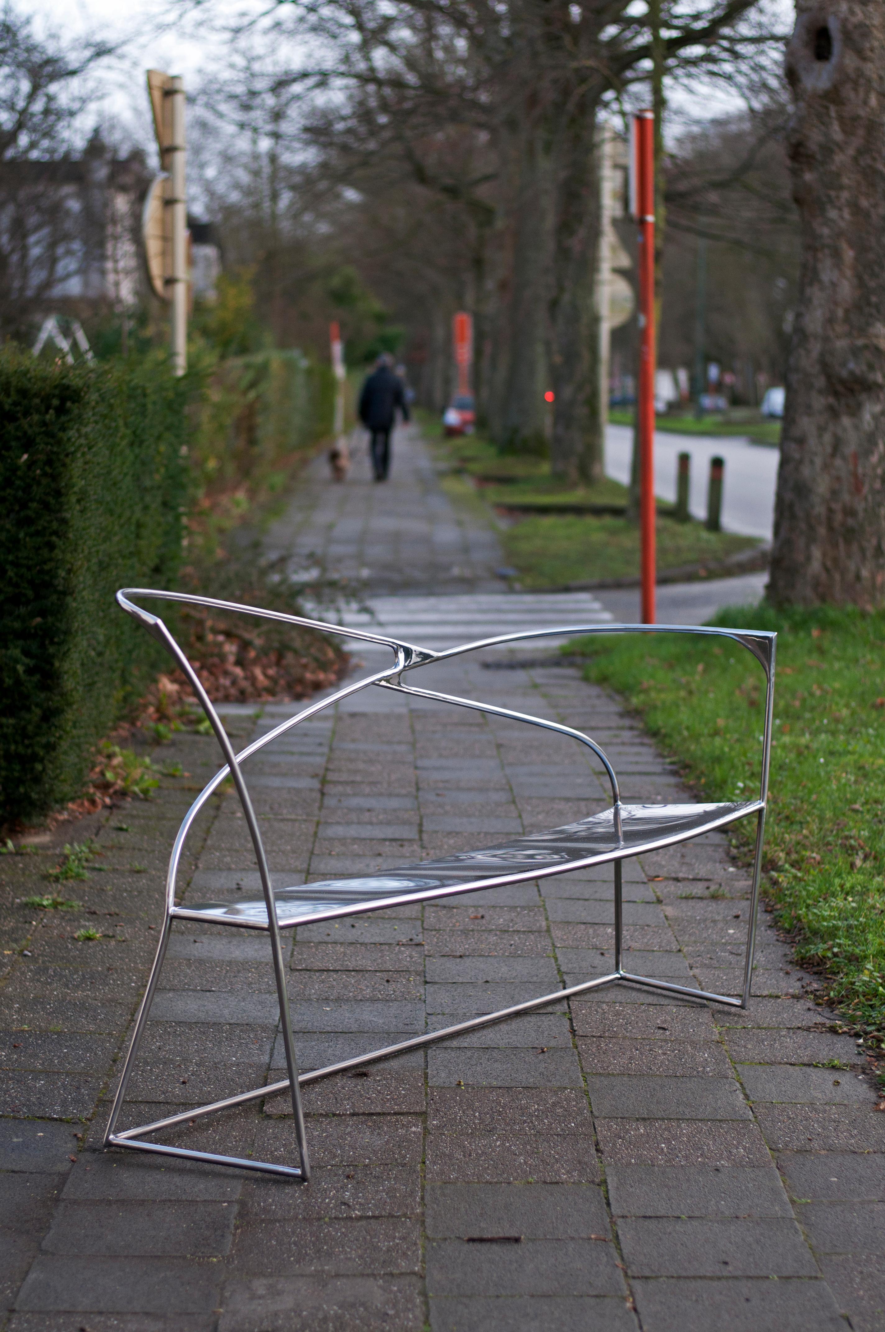 Vertigo Bench by Pol Quadens In New Condition For Sale In Geneve, CH