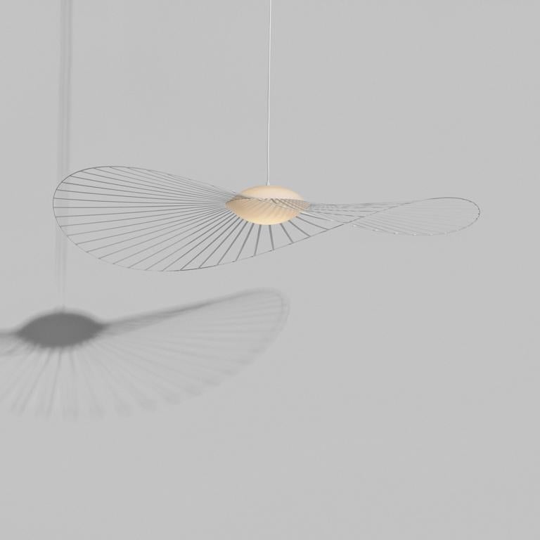 Petite Friture and Constance Guisset, an inseparable duo with lofty ambitions, have started a new chapter of the Vertigo story with Vertigo Nova: a highly technical piece of sophisticated design. The vast veil of graphic lines mounted atop a sphere