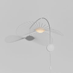 Lampe murale Vertigo Nova, blanche, de la designer Constance Guisset
