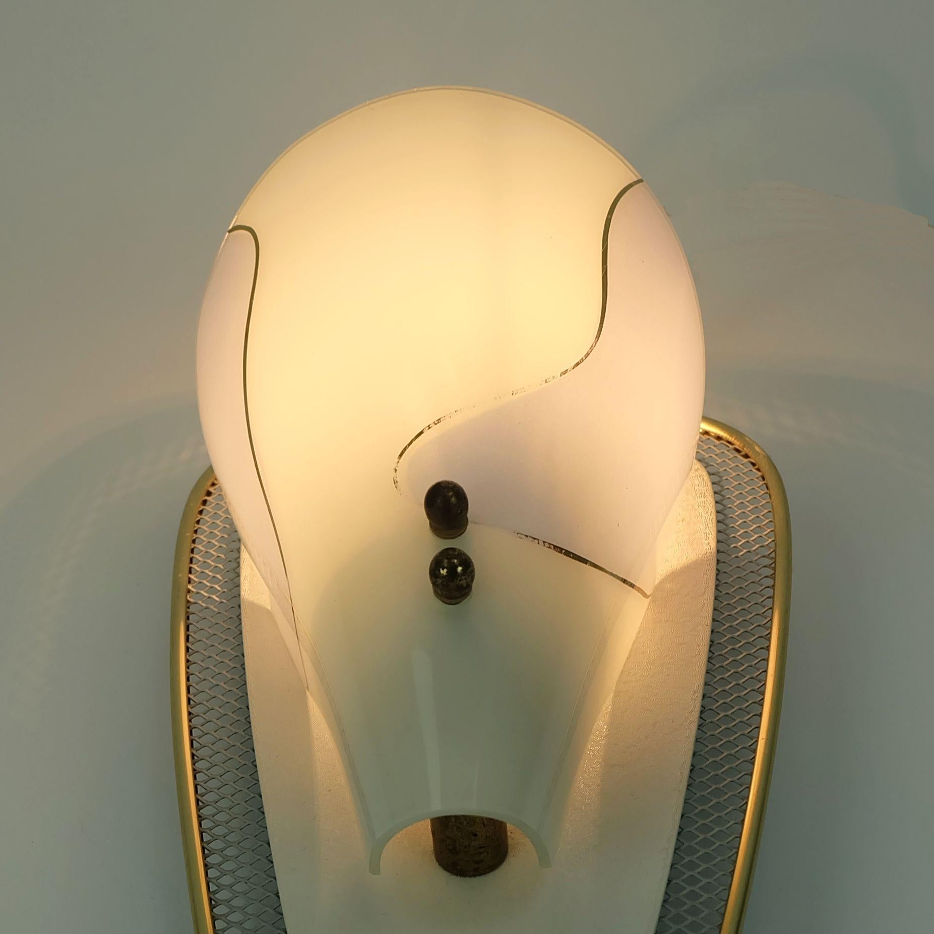 very beautiful 1950s SCONCE metal mesh and brass with glass shade For Sale 3