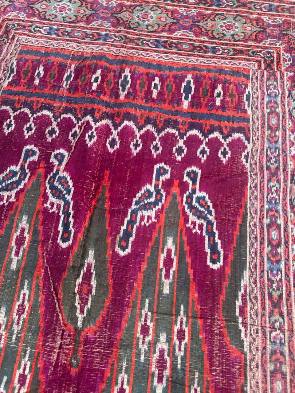 Muy bonito y raro tapiz antiguo de terciopelo de seda kashan en venta 6