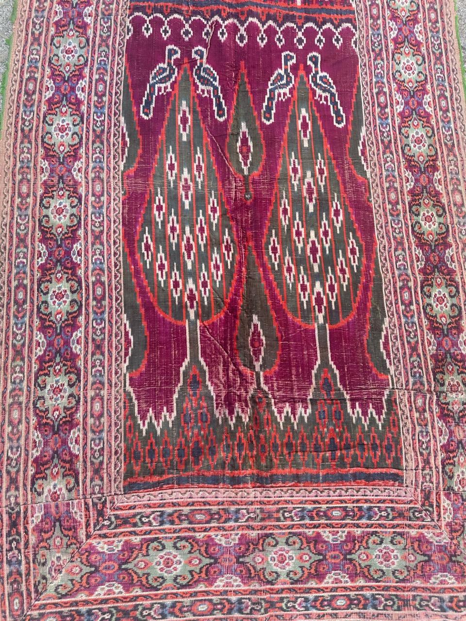 Muy bonito y raro tapiz antiguo de terciopelo de seda kashan en venta 7