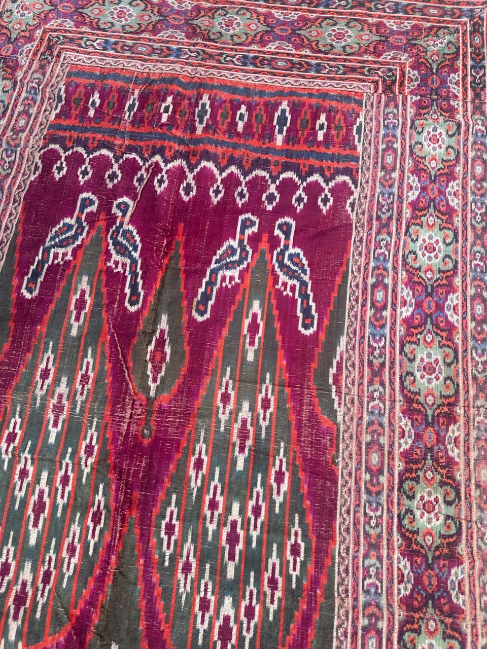 Muy bonito y raro tapiz antiguo de terciopelo de seda kashan en venta 8