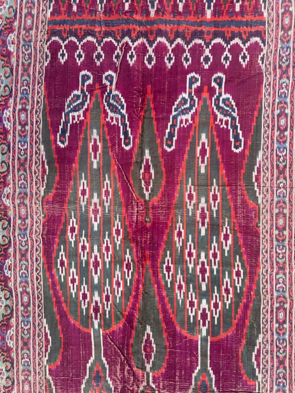 Muy bonito y raro tapiz antiguo de terciopelo de seda kashan Asiático en venta