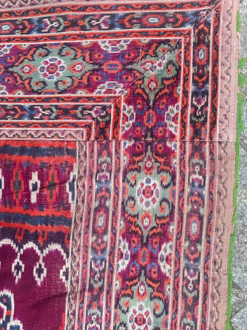 Muy bonito y raro tapiz antiguo de terciopelo de seda kashan en Bueno estado para la venta en Saint Ouen, FR