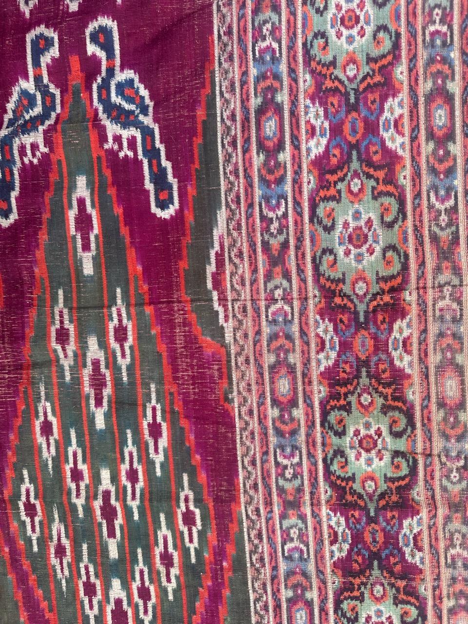 Muy bonito y raro tapiz antiguo de terciopelo de seda kashan siglo XIX en venta