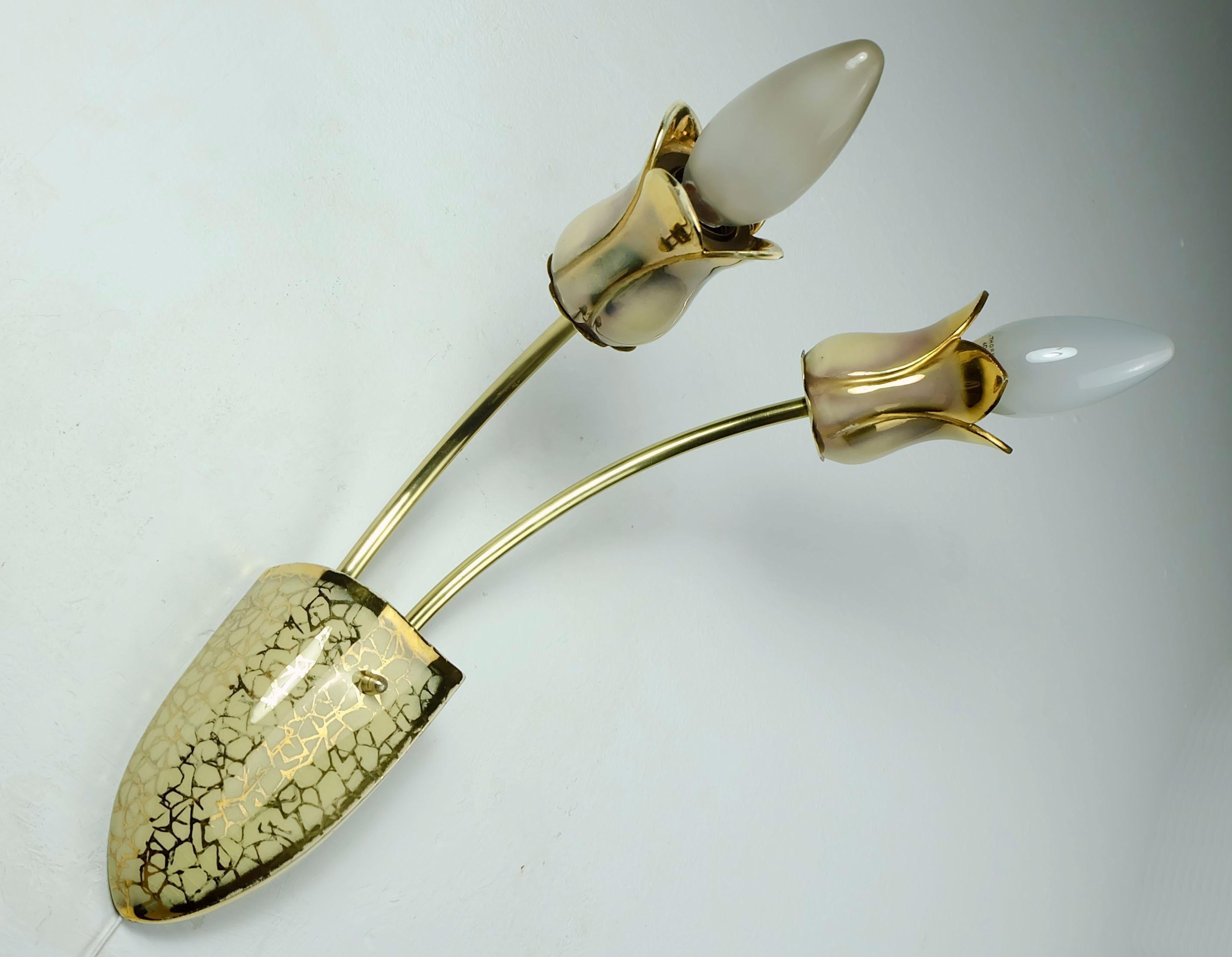 very beautiful and rare mid century 2-light ceramic and brass SCONCE 1950s For Sale 4