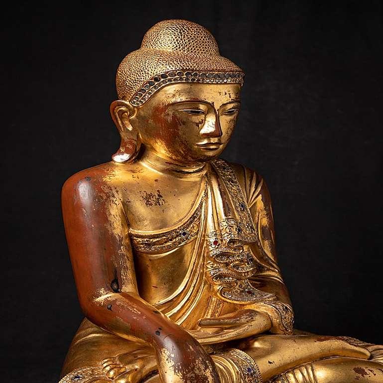 Very Beautiful Antique Burmese Mandalay Buddha Statue from Burma For Sale 6