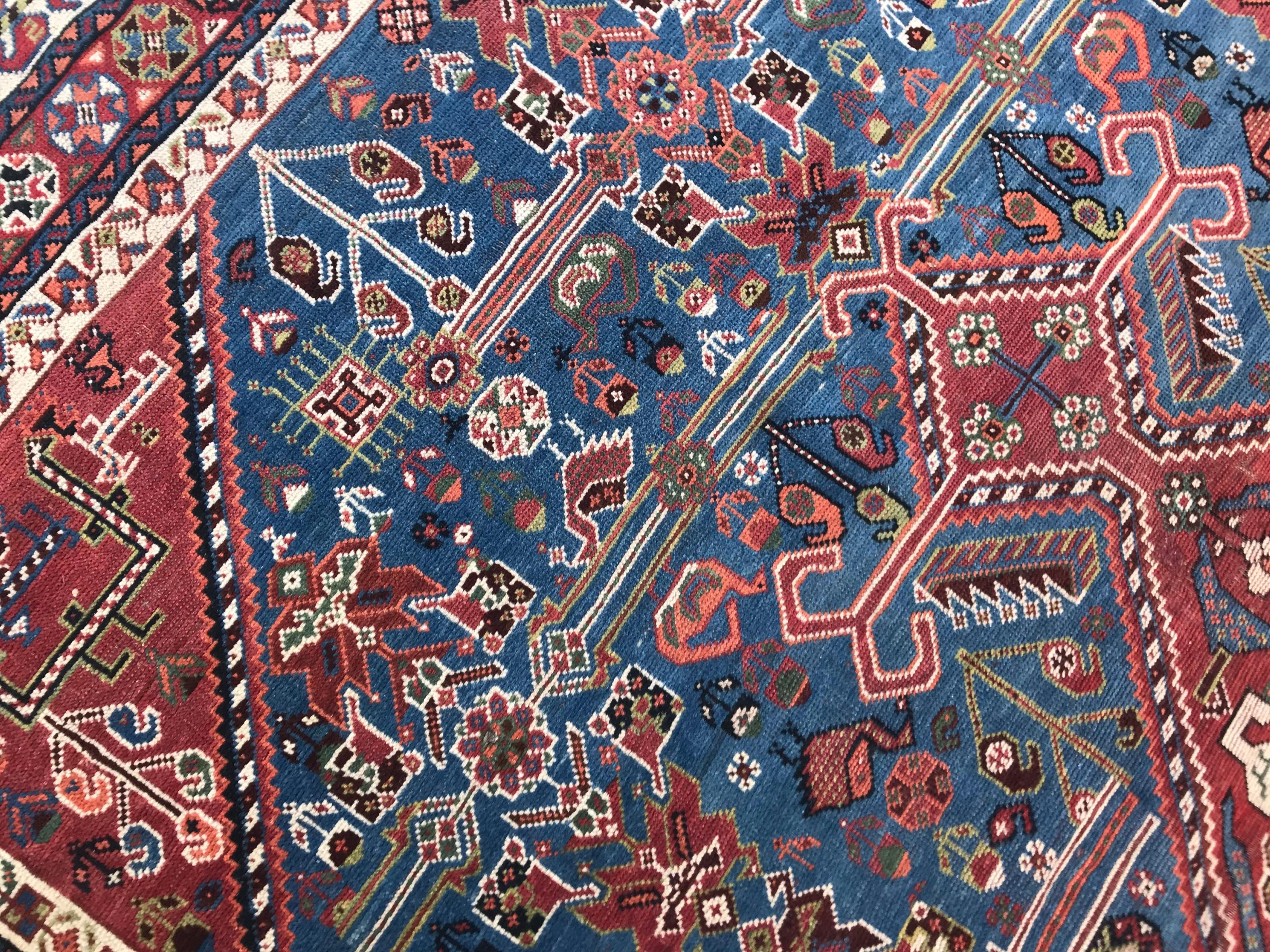 Very Beautiful Antique Ghashghai Rug For Sale 6