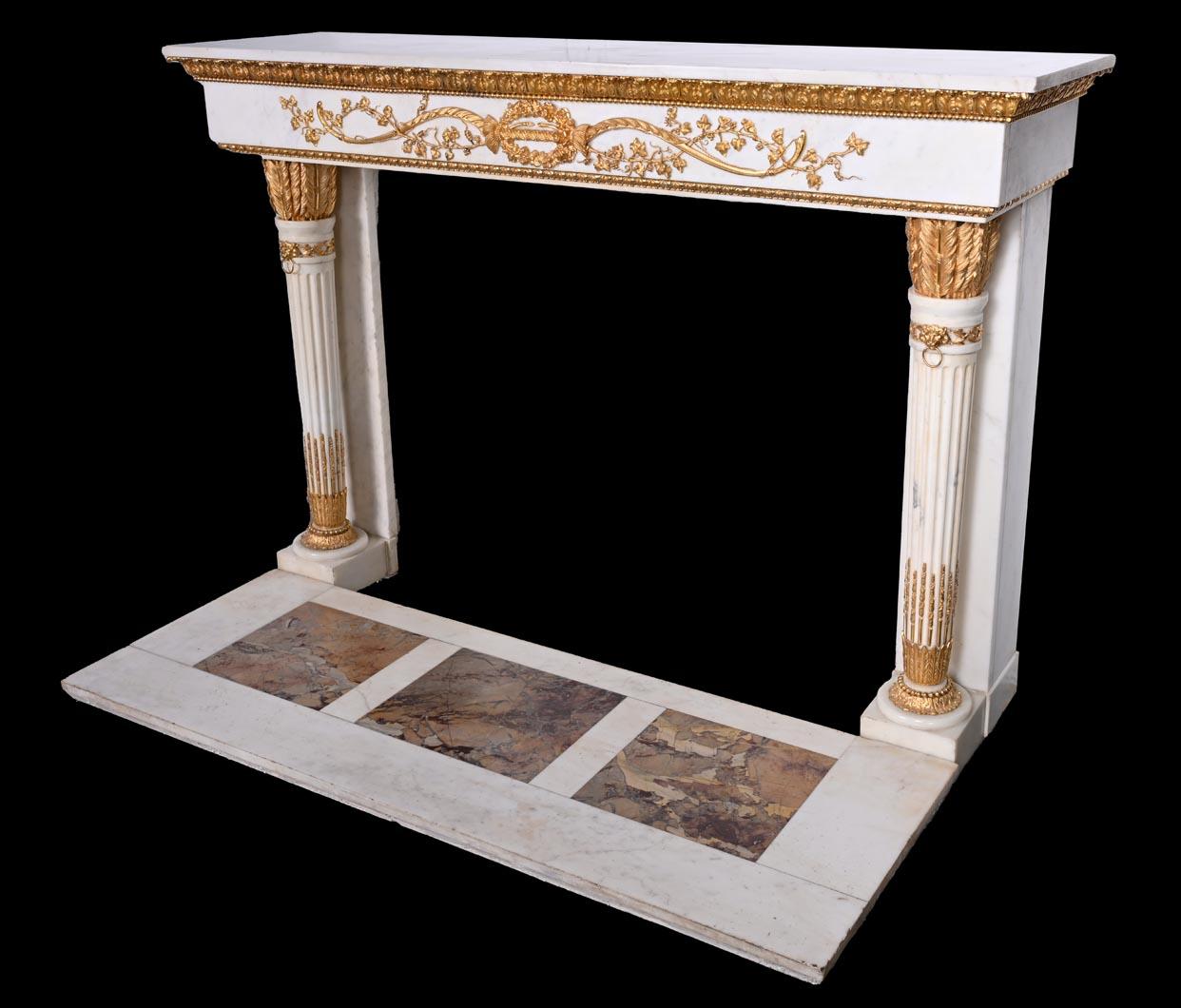Bellissimo camino antico in stile Luigi XVI in marmo statuario di Carrara in vendita 1