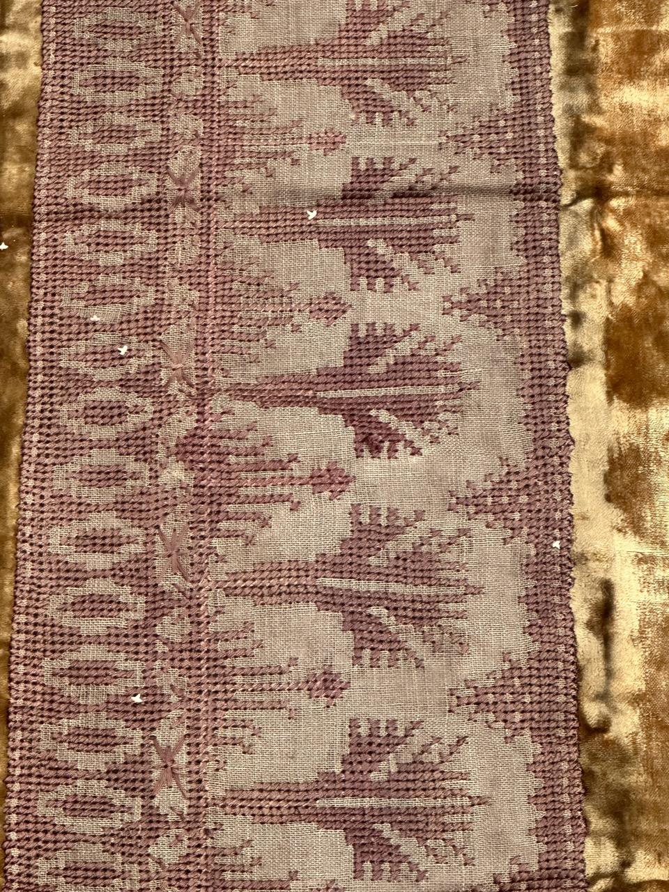 Very Beautiful Antique Pair of silk velvet Curtains For Sale 8